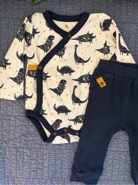 Finn + Emma Dino Print Kimono Bodysuit + Pants